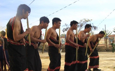 Le “bois de fiançailles” des Gie Trieng - ảnh 1